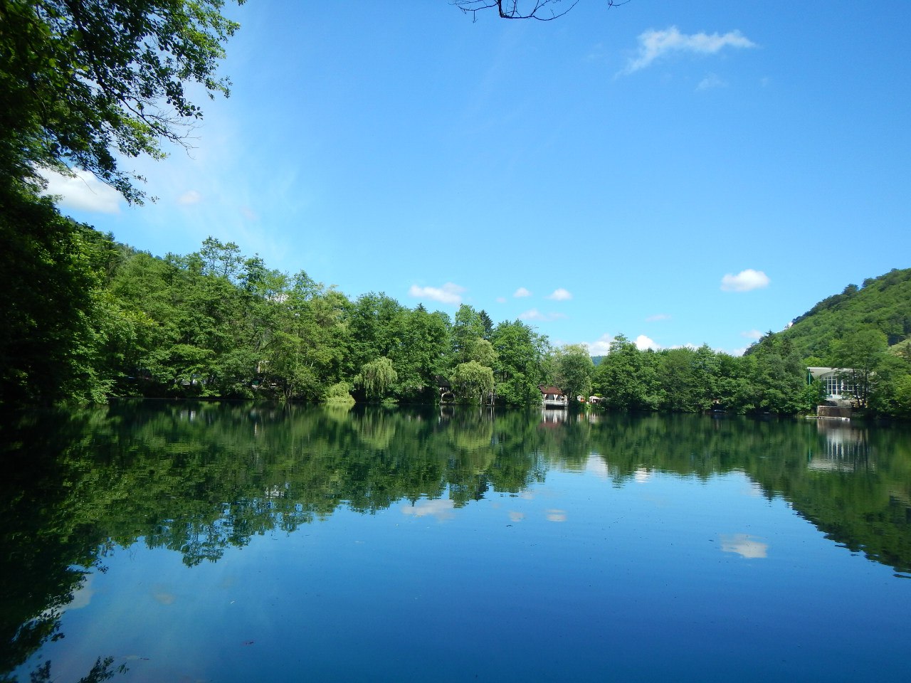 Озеро церик кель. Озеро Церик-кёль Кабардино-Балкария. Чирик кёль голубое озеро. Озеро Белкау Кель. Озеро чирик-кёль фото.